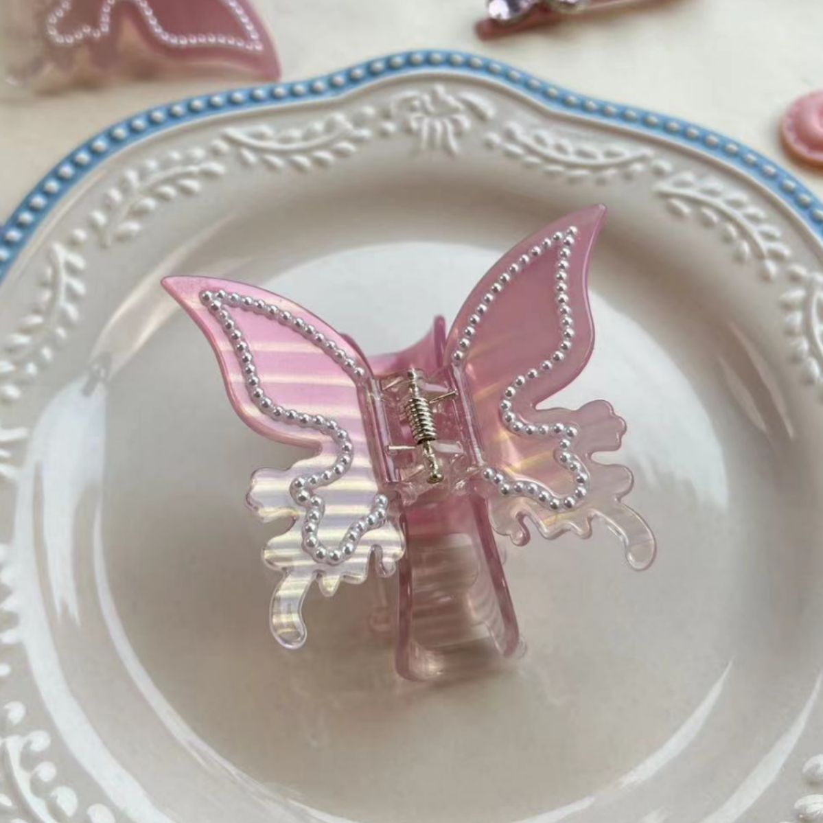 Wholesale Acetate Butterfly Gradient Hair Clips